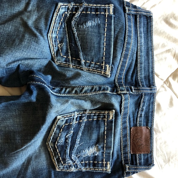 BKE Jeans - Picture 2 of 3